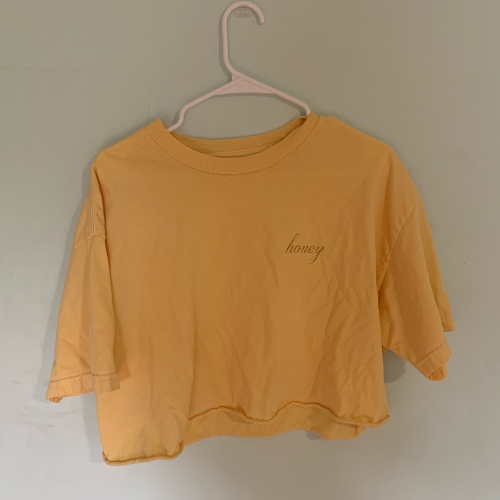 brandy melville cropped honey tee